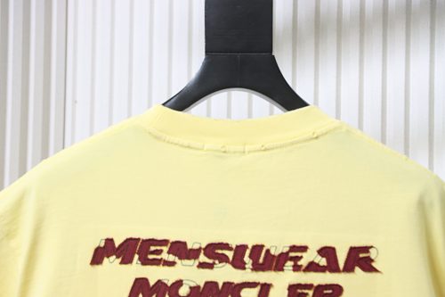 Moncler 26SS Front and Back Appliqué Embroidery T-Shirt Yellow
