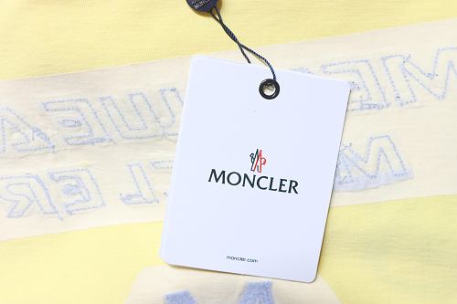 Moncler 26SS Front and Back Appliqué Embroidery T-Shirt Yellow