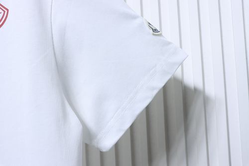 Moncler 26SS Short-Sleeve T-Shirt with Chest Logo Emblem White