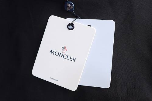 Moncler 26SS Three-Color Embroidered Small Logo T-Shirt Black