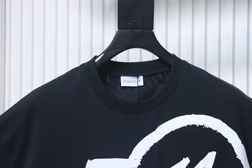 Moncler Large LOGO T-shirt Black