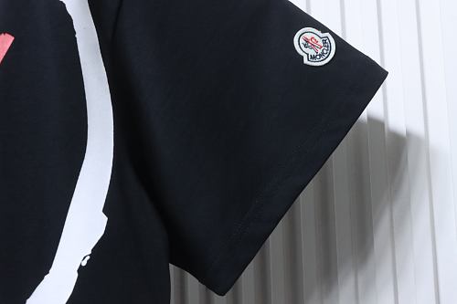 Moncler Large LOGO T-shirt Black