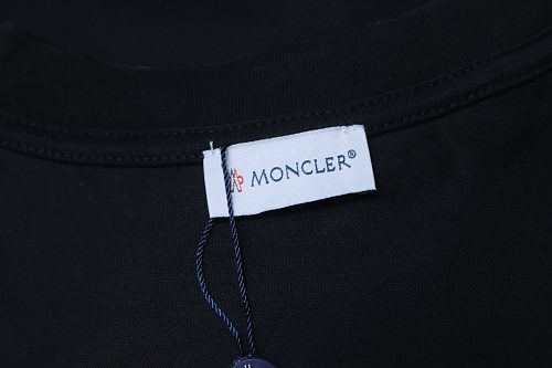 Moncler Large LOGO T-shirt Black