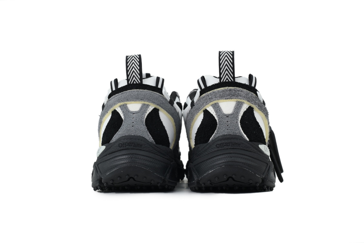 Off White Be Right Back Sneakers Black And White OMIA295S 26LEA00 10110