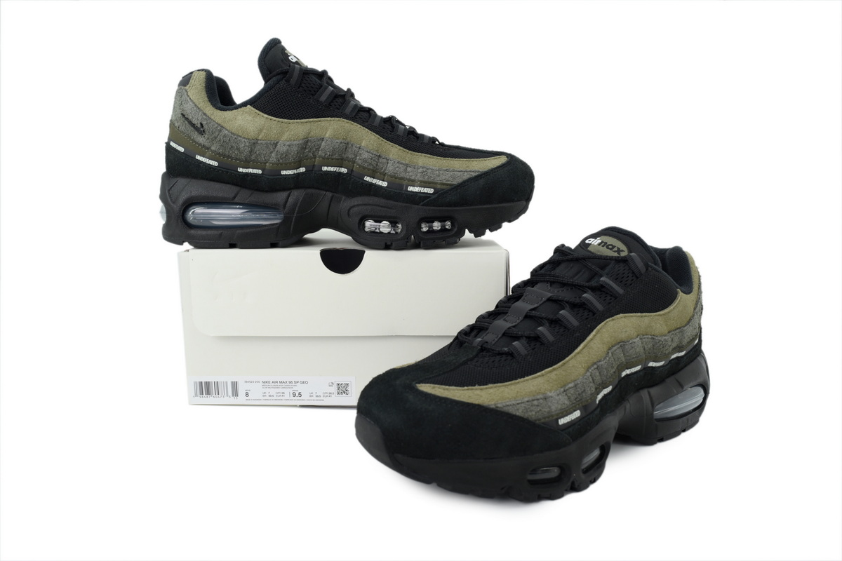 PK God Batch Undefeated x Nike Air Max 95 'Medium Olive' IB4523-200