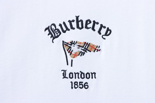 Burberry 26SS Embroidered Flag Short-Sleeve T-Shirt