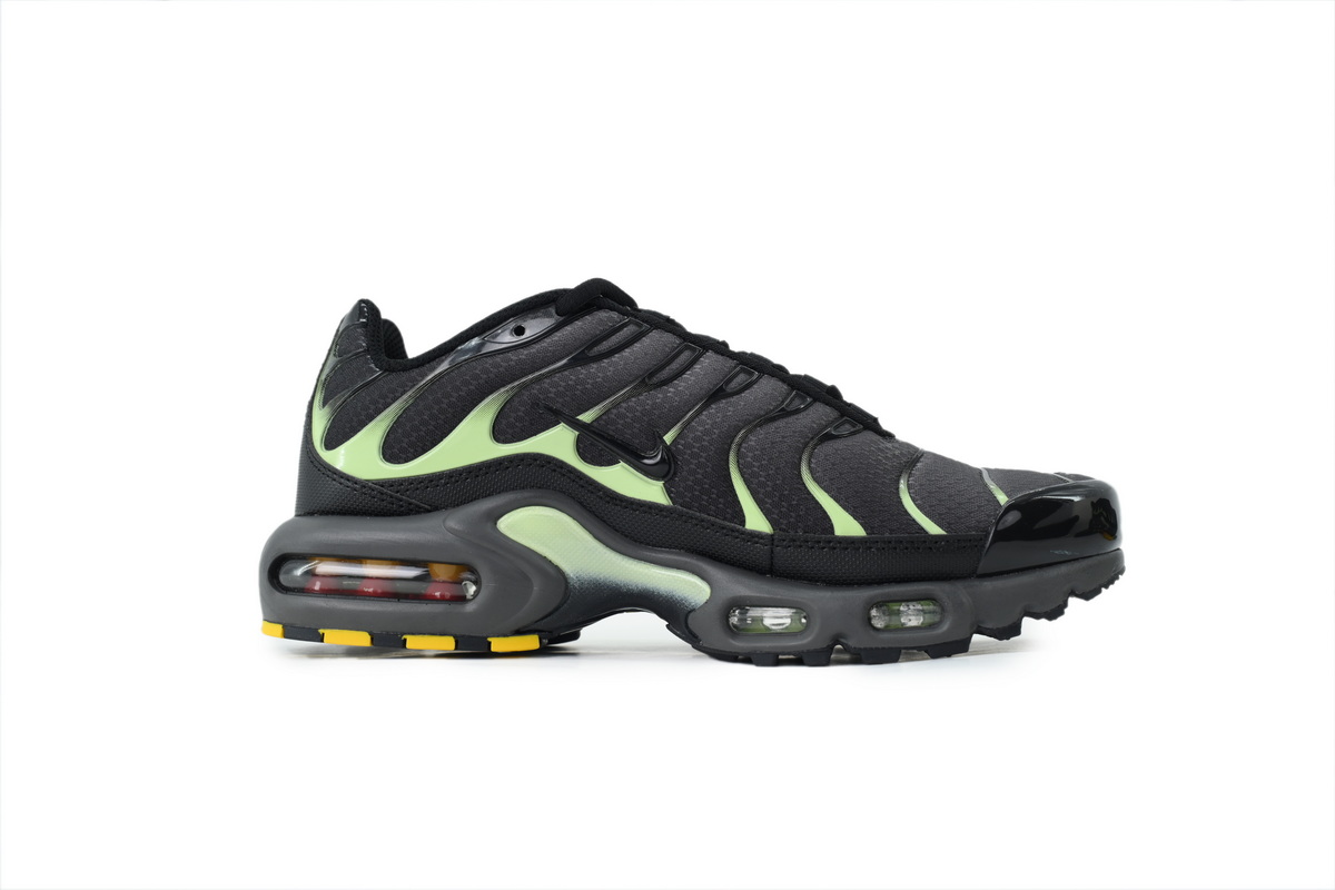 PK God Batch  Nike Air Max Plus Black Green DM0032-035