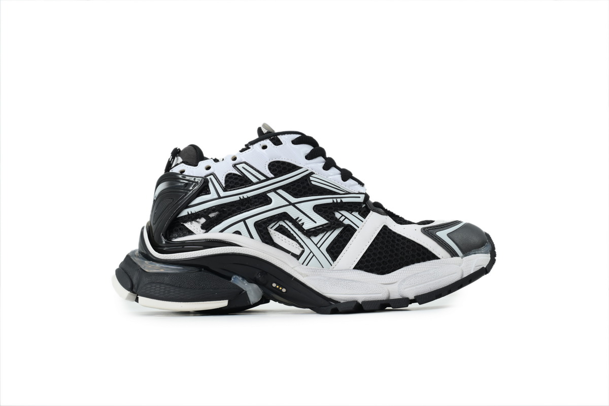 【TOP PK Batch】Balenciaga Runner Black White LED 677403 W3RB2 9010