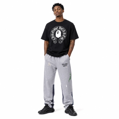 copy of BAPE x Chrome Hearts T-shirt 'Black' + Gallery Dept. Painted Flare Sweat Pants Heather Grey 01