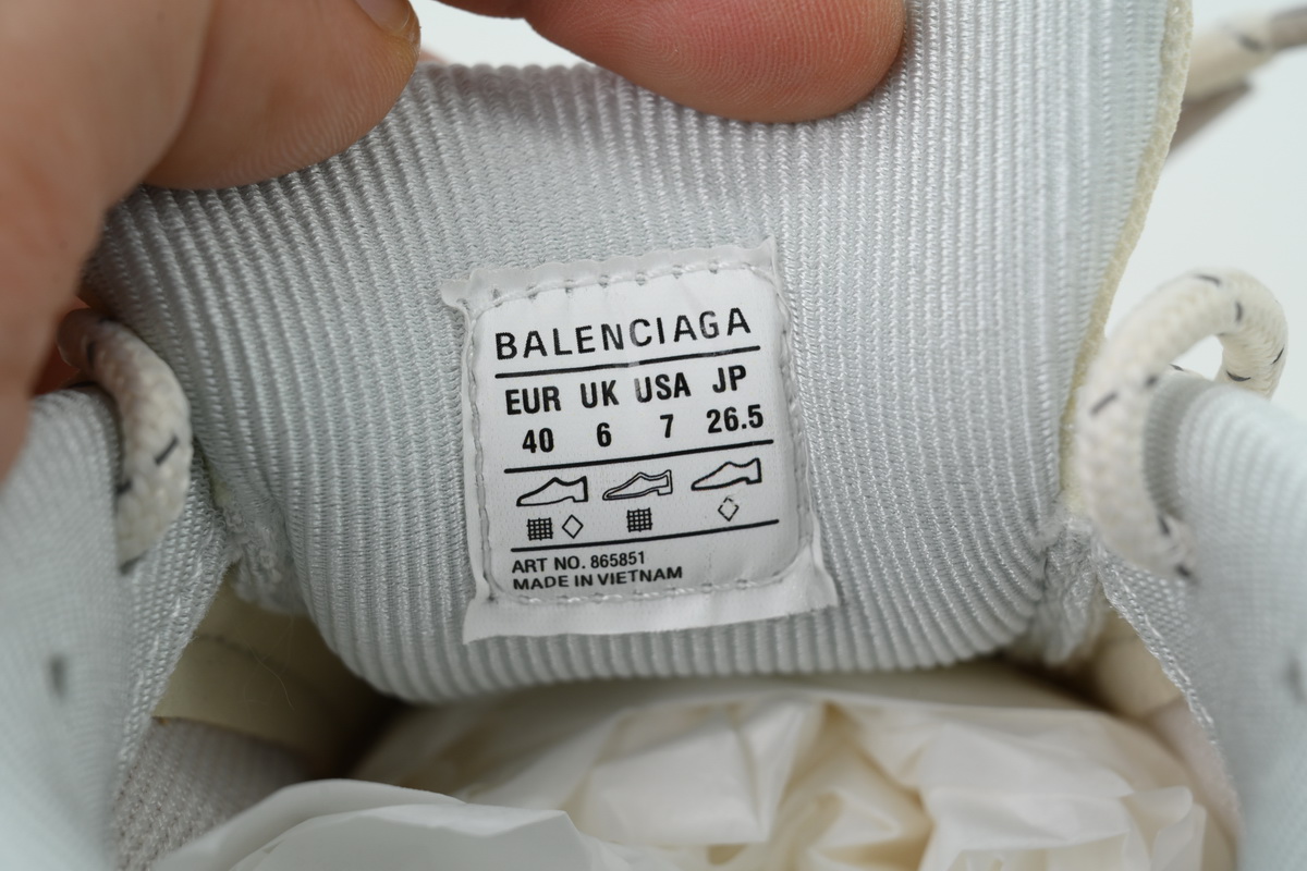 Balenciaga Triple S 2 'Eggshell' 865851 WTRS2 9191