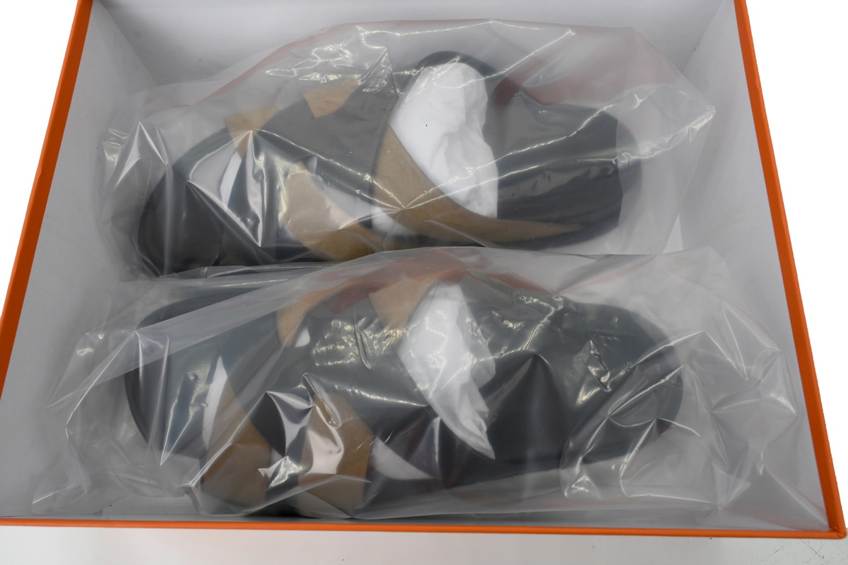 Hermes Kazimir Sandal Black Brown