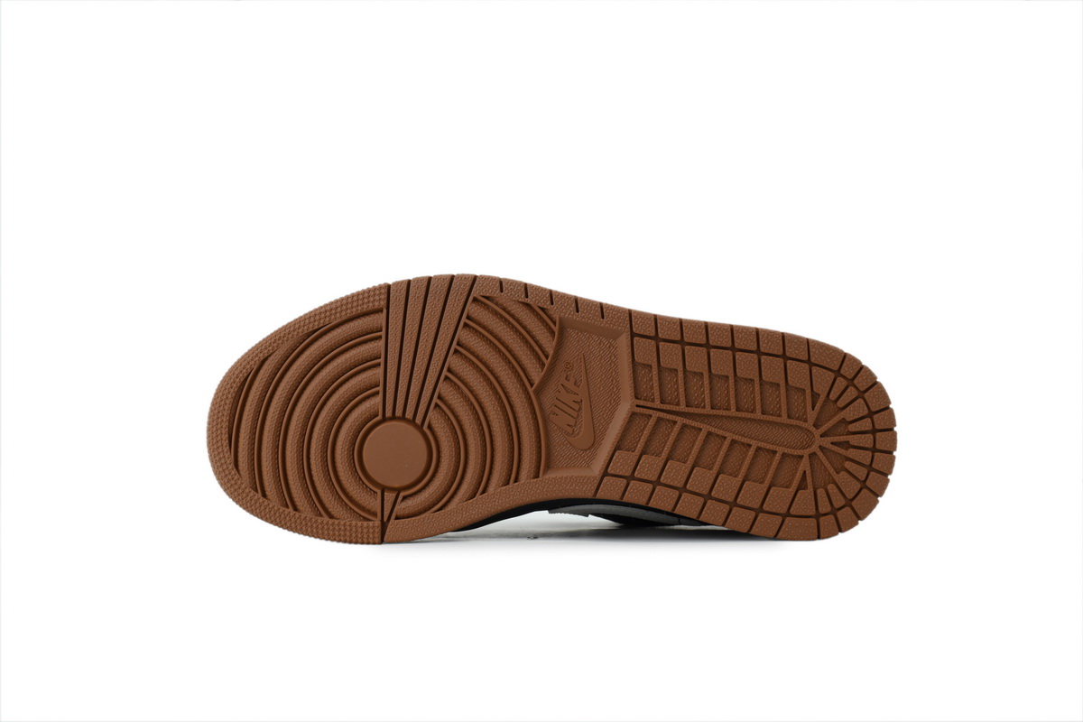 LJR Batch Air Jordan Low SE 'Black Light British Tan' IR7560-010