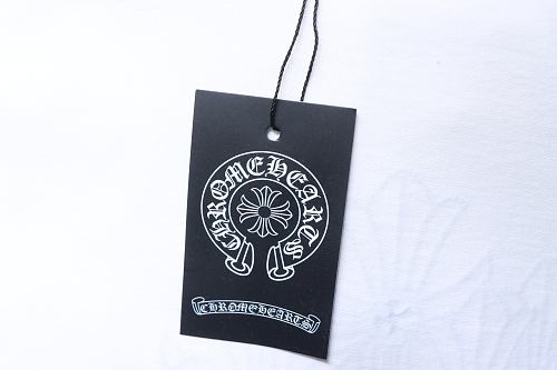 Chrome Hearts 26SS Cross Rhinestone Short-Sleeve T-Shirt