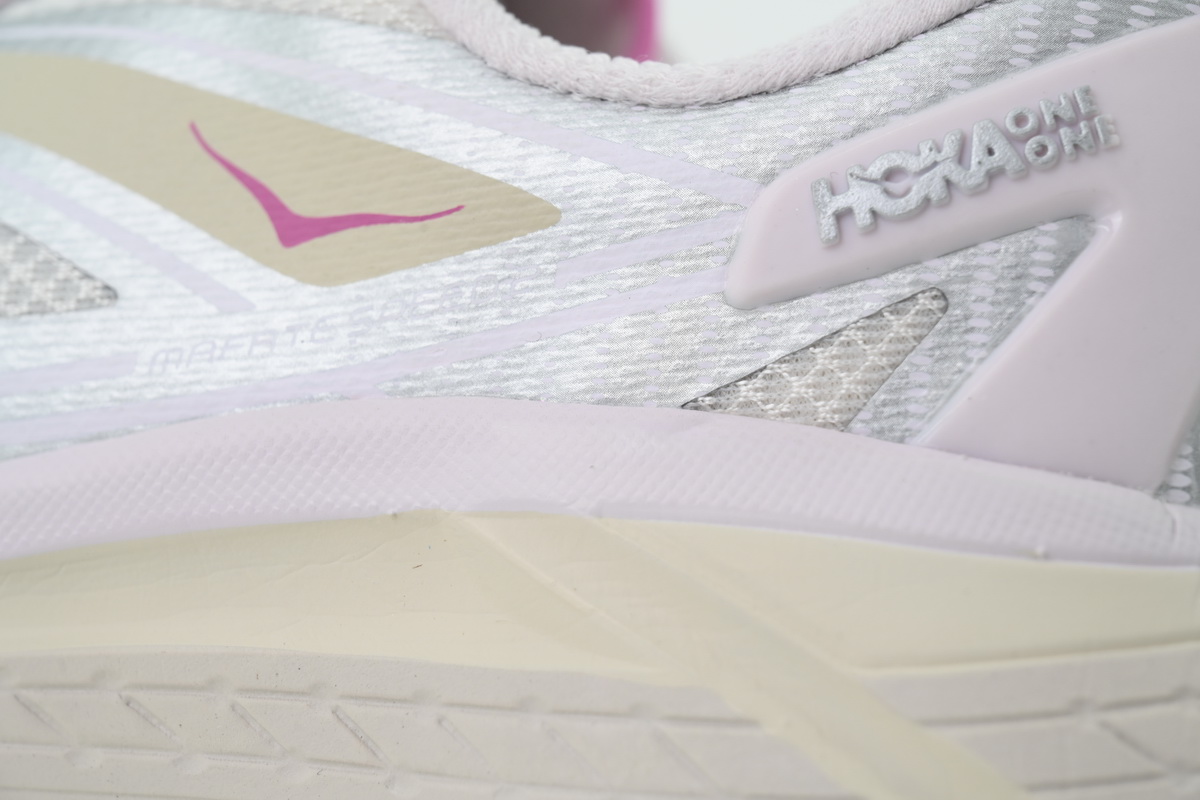 HOKA Mafate Speed 2 'in silver lilac cream' 1126851-SVRL