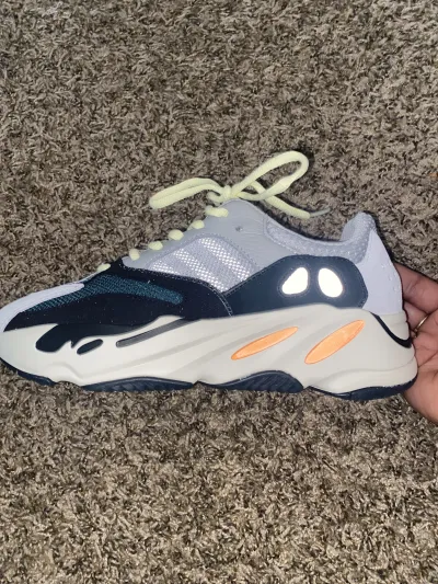 LJR Batch adidas Yeezy Boost 700 Wave Runner Solid Grey B75571 review Anonymous (CC) 02
