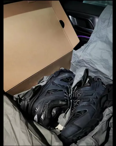 Balenciaga Track Black (W)  542436 W1GB1 1000 review Edgar