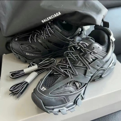 Balenciaga Track Black (W)  542436 W1GB1 1000 review Matthew