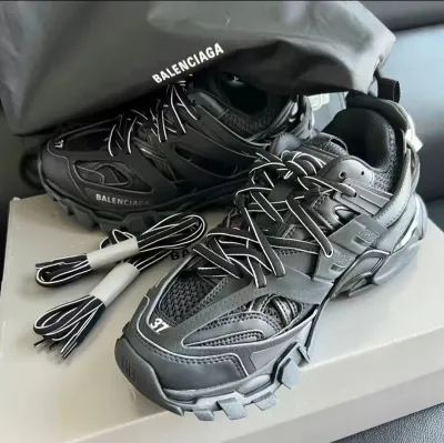 Balenciaga Track Black (W)  542436 W1GB1 1000 review Matthew