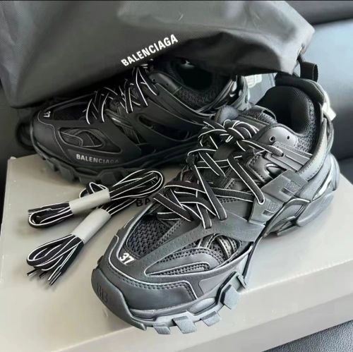 Balenciaga Track Black (W)  542436 W1GB1 1000 review 