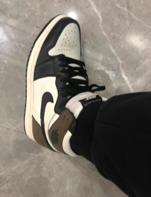 LJR Batch Air Jordan 1 Retro High Dark Mocha 555088-105 review 