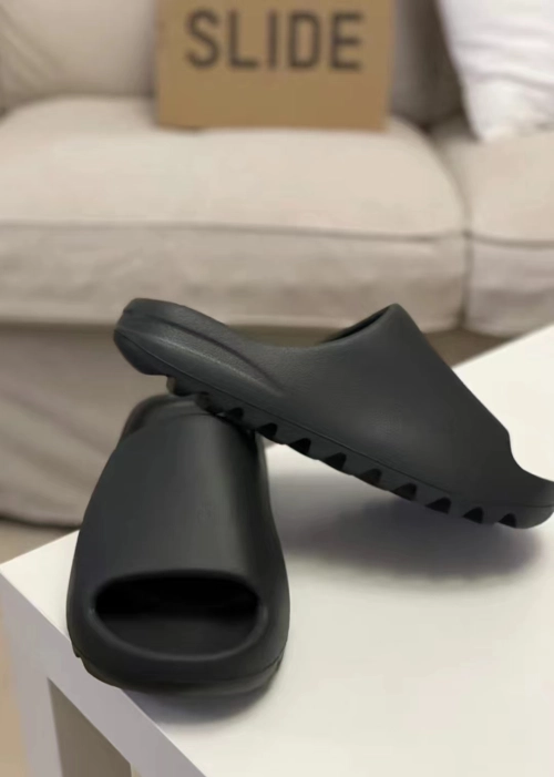 PK God Batch adidas Yeezy Slide Onyx GQ6448 review 