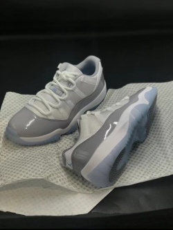 PK God Batch Air Jordan 11 Low “Cement Grey” AV2187-140 review Tatanya Tierney 01