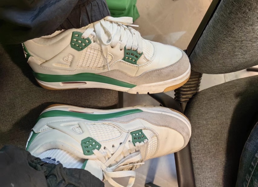 PK God Batch Jordan 4 Retro SB Pine Green DR5415-103 review Marko Missak 02