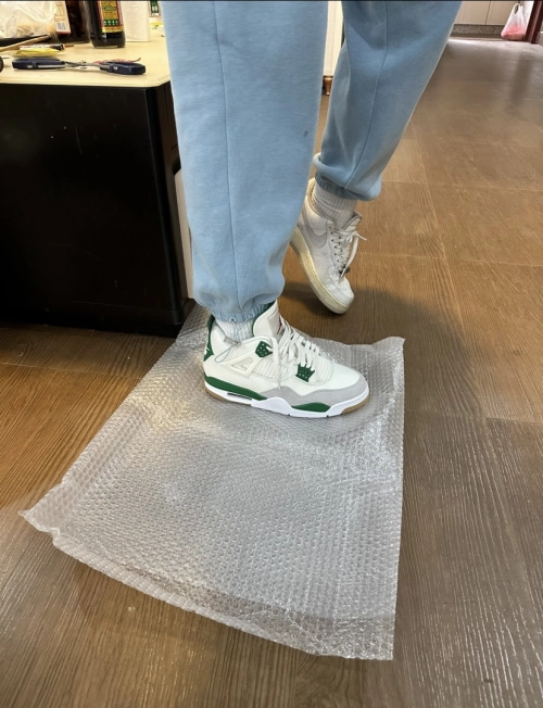 PK God Batch Jordan 4 Retro SB Pine Green DR5415-103 review 