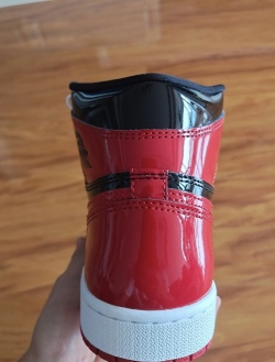 LJR Batch Air Jordan 1 Retro High OG Patent Bred  555088-063 review Richard Melgar 03