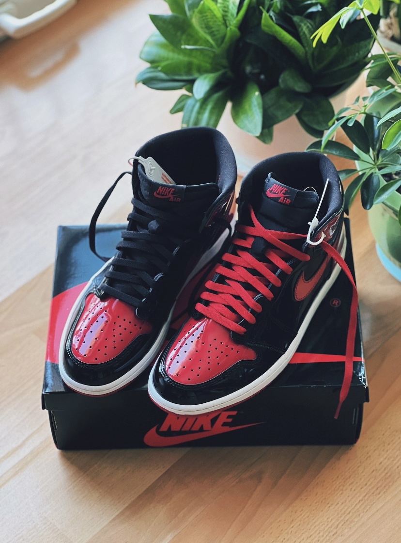 LJR Batch Air Jordan 1 Retro High OG Patent Bred  555088-063 review chloe morla 02