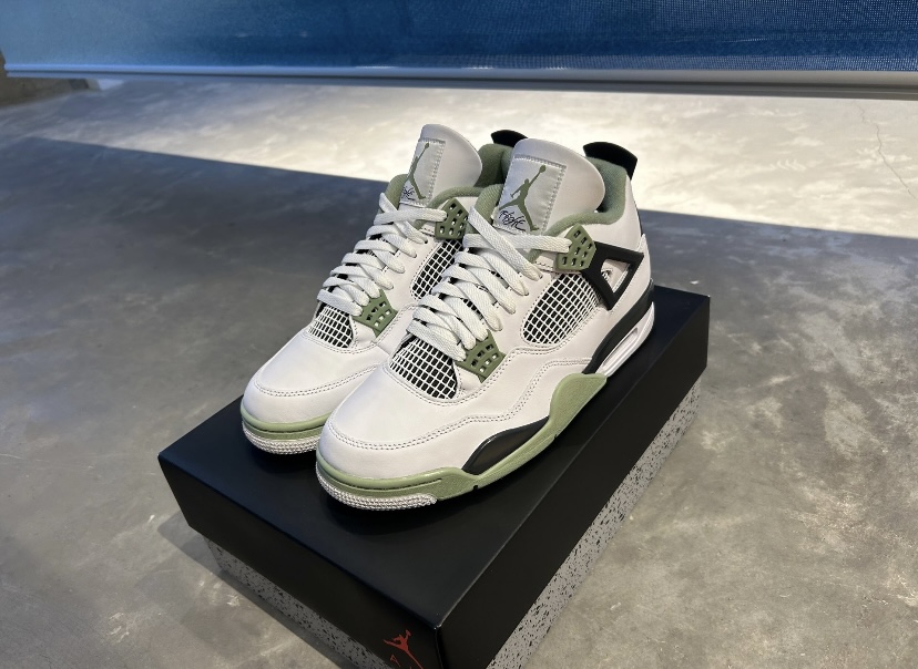 PK God Batch Nike Air Jordan 4 Retro Seafoam AQ9129-103 review Kristin Ebel 01