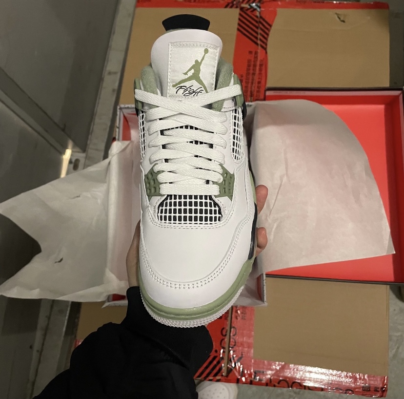 PK God Batch Nike Air Jordan 4 Retro Seafoam AQ9129-103 review Jonah Broghammer 01