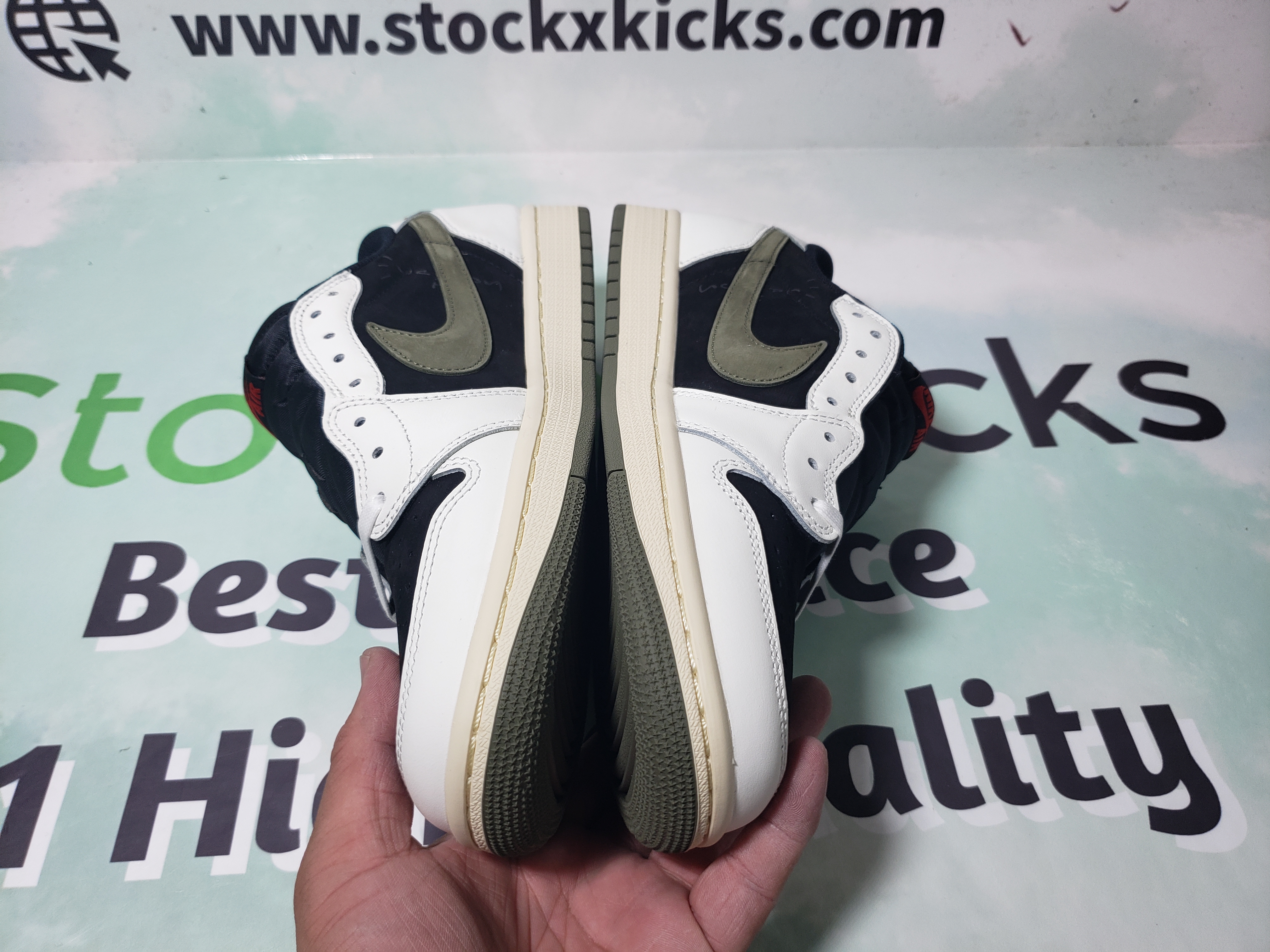 LJR Batch Air Jordan 1 Retro Low OG SP Travis Scott Olive (W) DZ4137-106 review Hewitt Gilcher 02