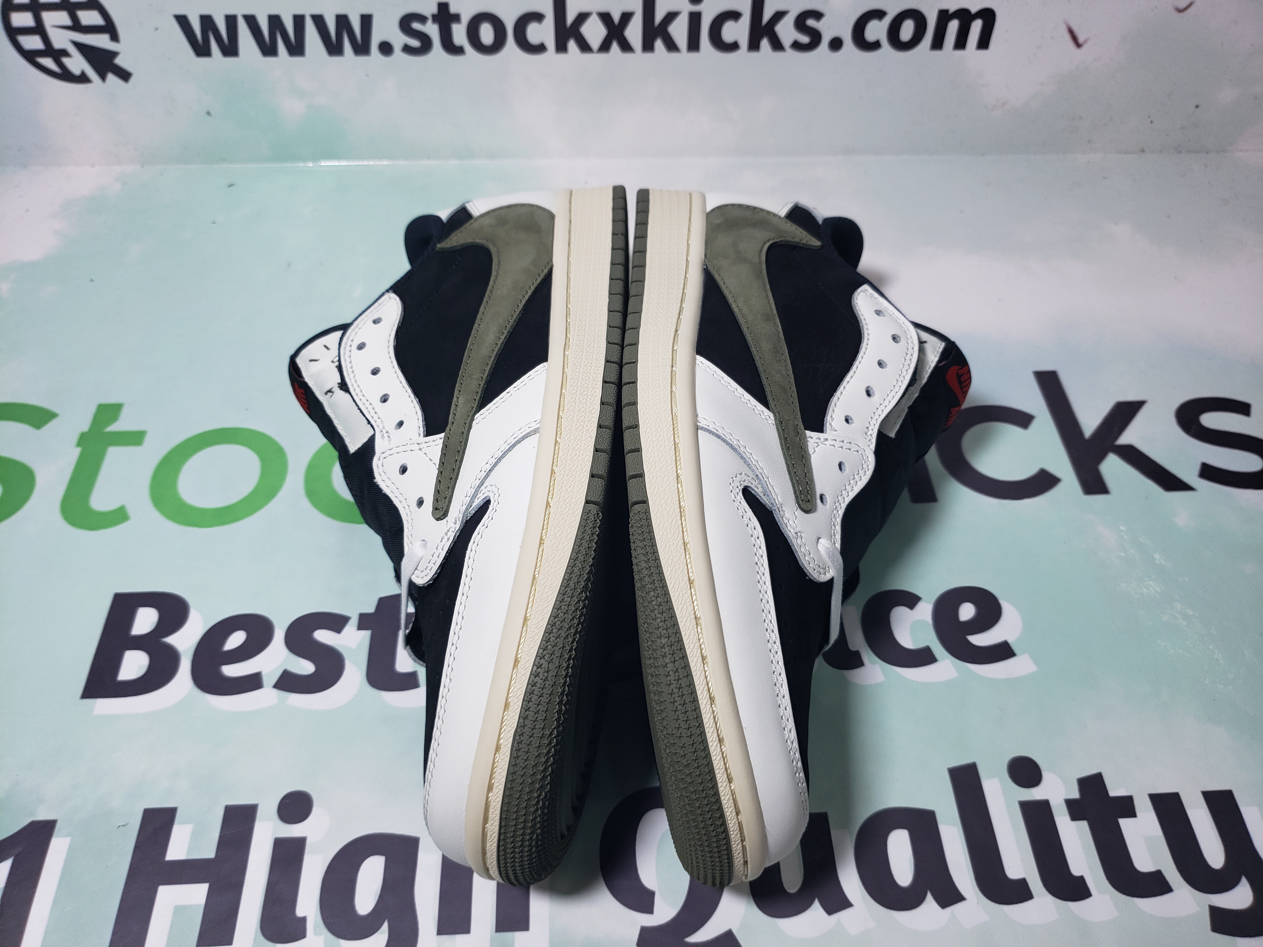 LJR Batch Air Jordan 1 Retro Low OG SP Travis Scott Olive (W) DZ4137-106 review Hewitt Gilcher 04