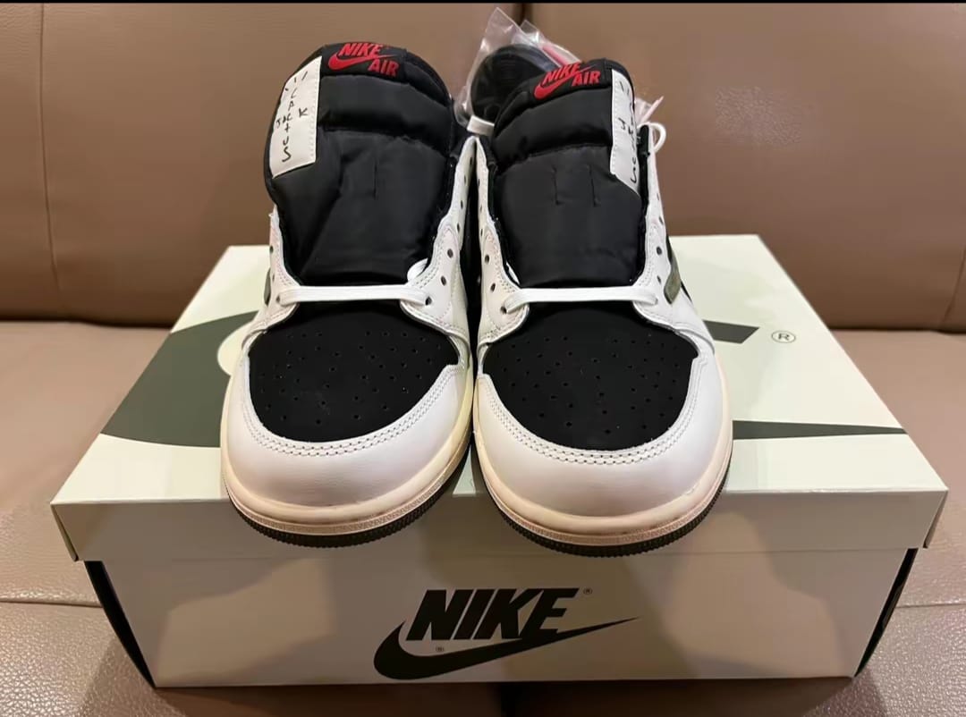 LJR Batch Air Jordan 1 Retro Low OG SP Travis Scott Olive (W) DZ4137-106 review jules toussaint 01