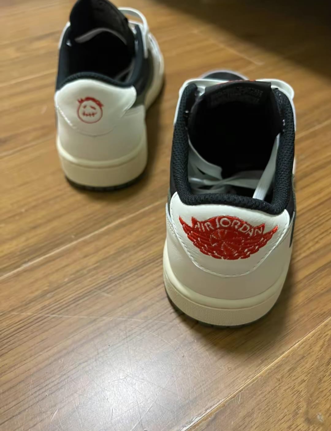 LJR Batch Air Jordan 1 Retro Low OG SP Travis Scott Olive (W) DZ4137-106 review Carter Boyle 00