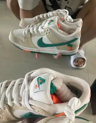 LJR Batch Nike SB Dunk Low Jarritos FD0860-001 review Debora Pacicco 01