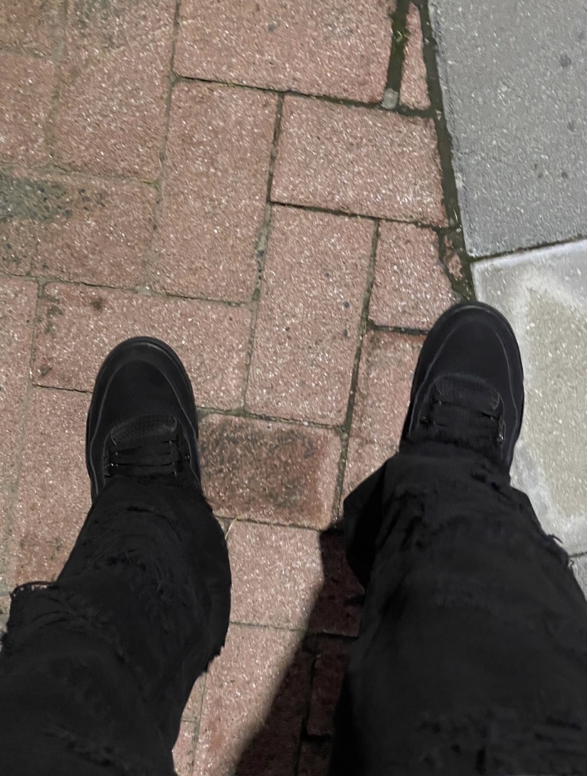  Air Jordan 4 Retro Black Cat  CU1110-010 review Angel Cedillo