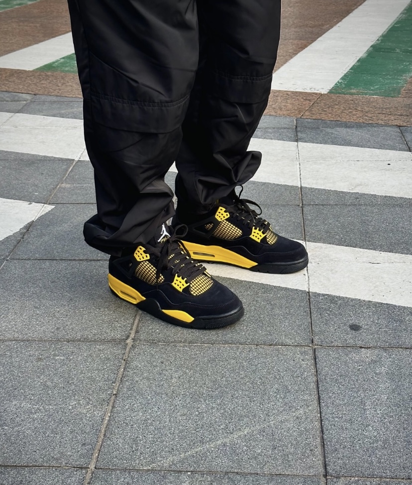 PK God Batch Air Jordan 4 Retro Thunder DH6927-017 review Cameron Lewin 00