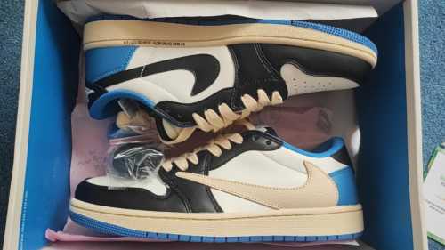 [Sale] Jordan 1 Retro Low Travis Scott x Fragment Design DM7866-140 review 