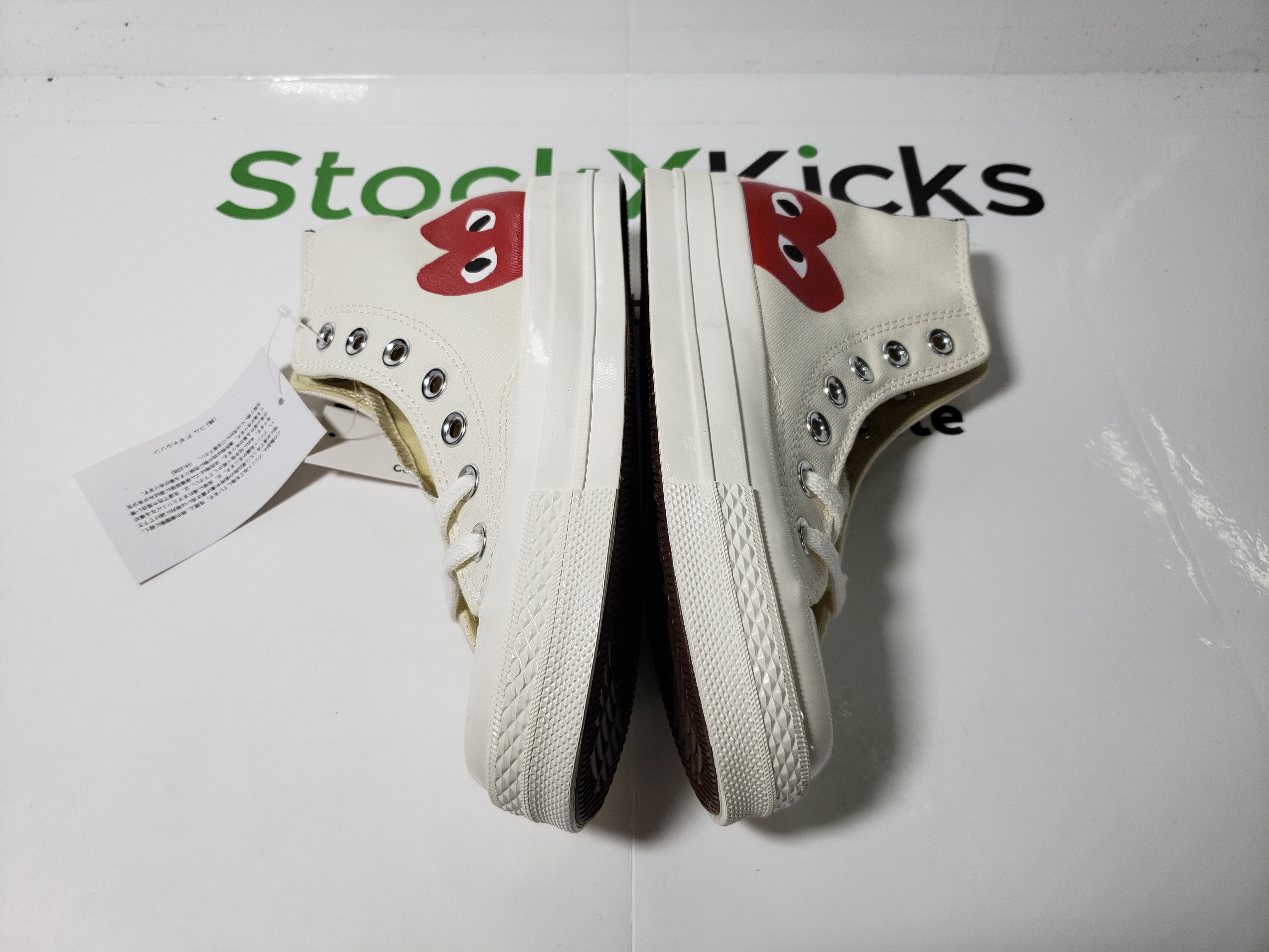 CDG Play x Converse Chuck Taylor All Star 70 High Top 150205C review Lucy 04