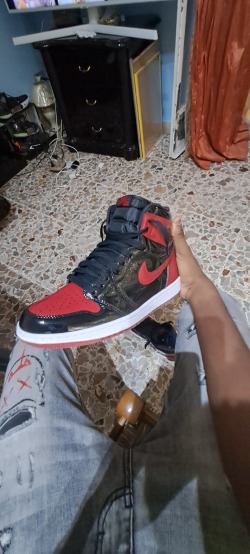 LJR Batch Air Jordan 1 Retro High OG Patent Bred  555088-063 review Justice 01