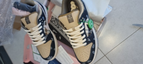 PK God Batch Nike SB Dunk Low Travis Scott CT5053-001 review 