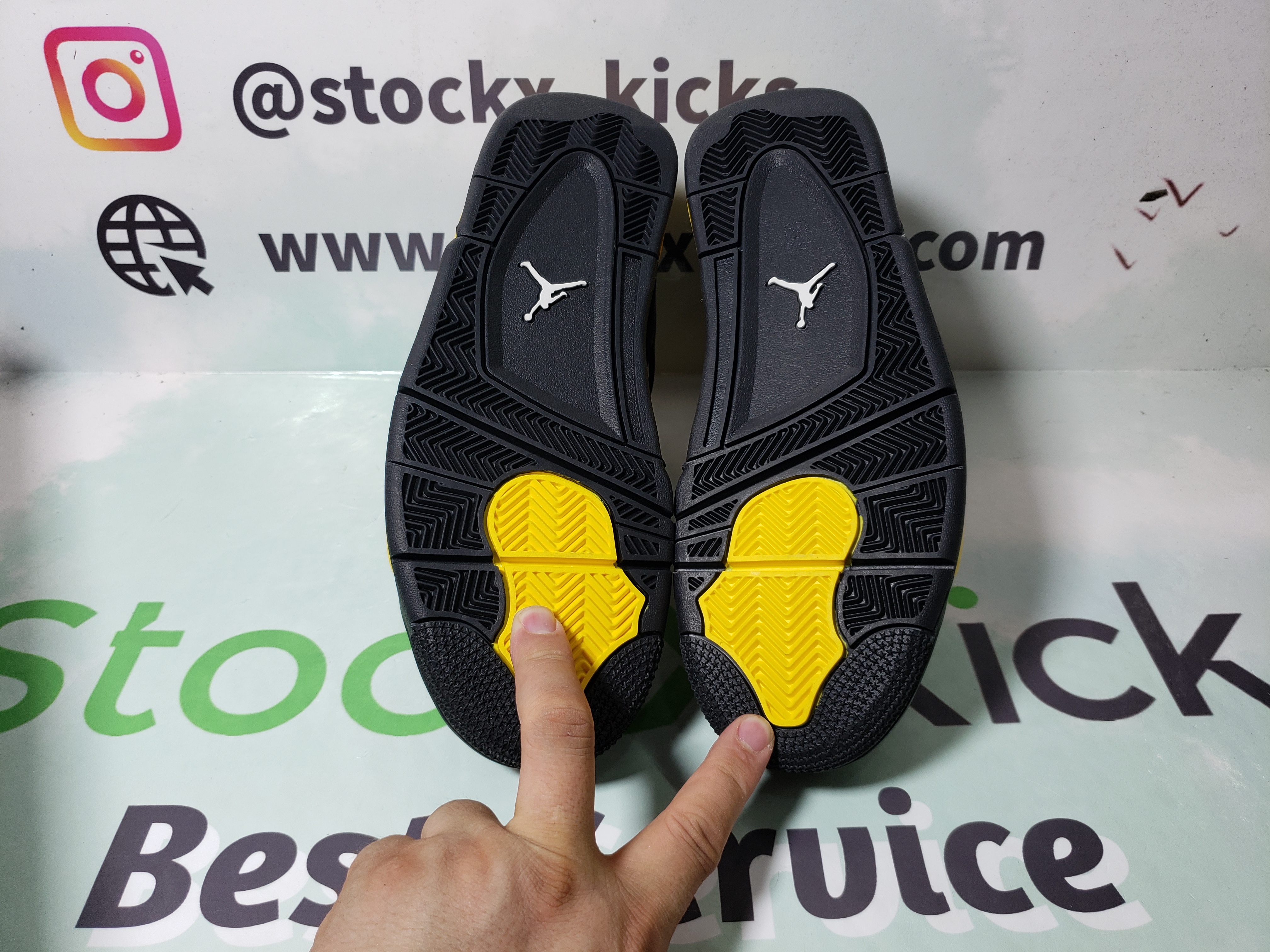 PK God Batch Air Jordan 4 Retro Thunder DH6927-017 review stockxkicks 05