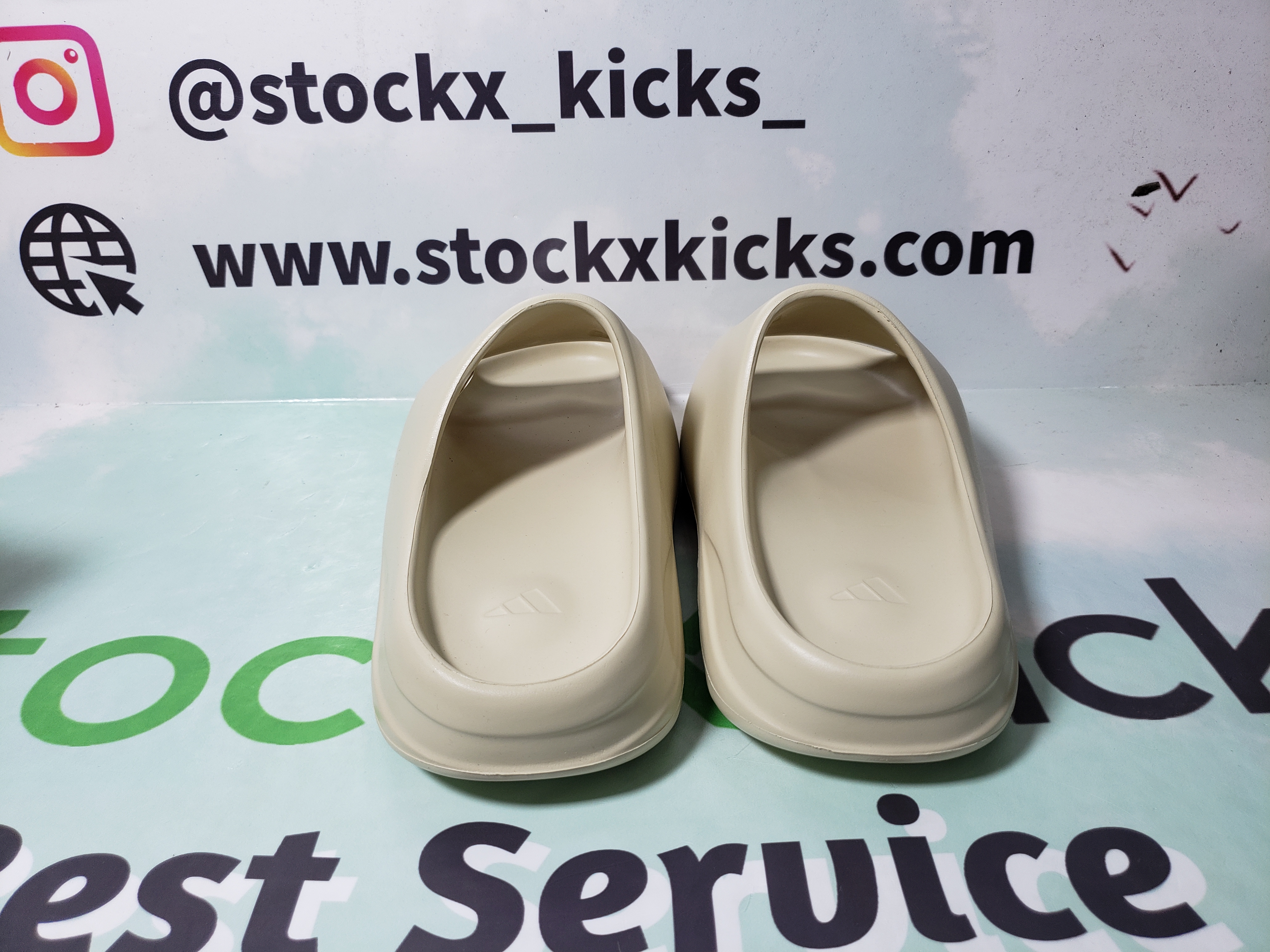 PK God adidas Yeezy Slide Bone FW6345 review stockxkicks 01