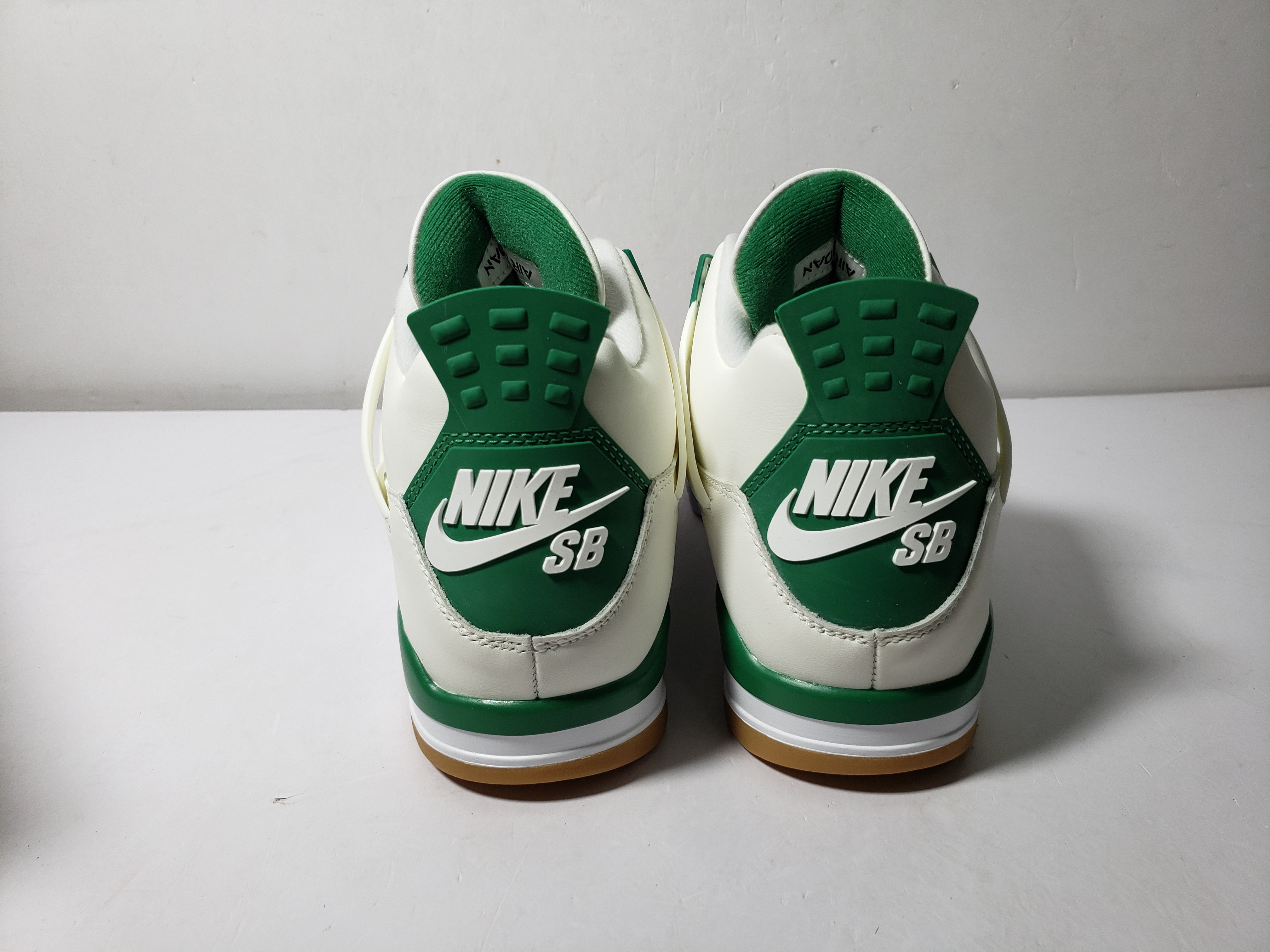 PK God Batch Jordan 4 Retro SB Pine Green DR5415-103 review stockxkicks 02