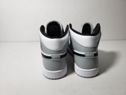 LJR Batch Air Jordan 1 Mid Light Smoke Grey 554724-092 review stockxkicks 02