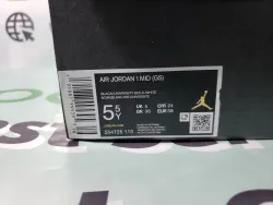 [Sale] Jordan 1 Mid Chicago (2020) 554725-173 review stockxkicks 01