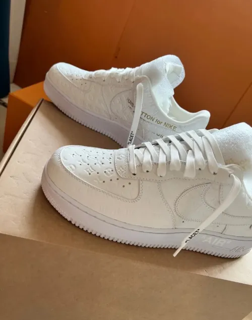PK God Batch Louis Vuitton x Nike Air Force 1 Triple White LK0221 review 