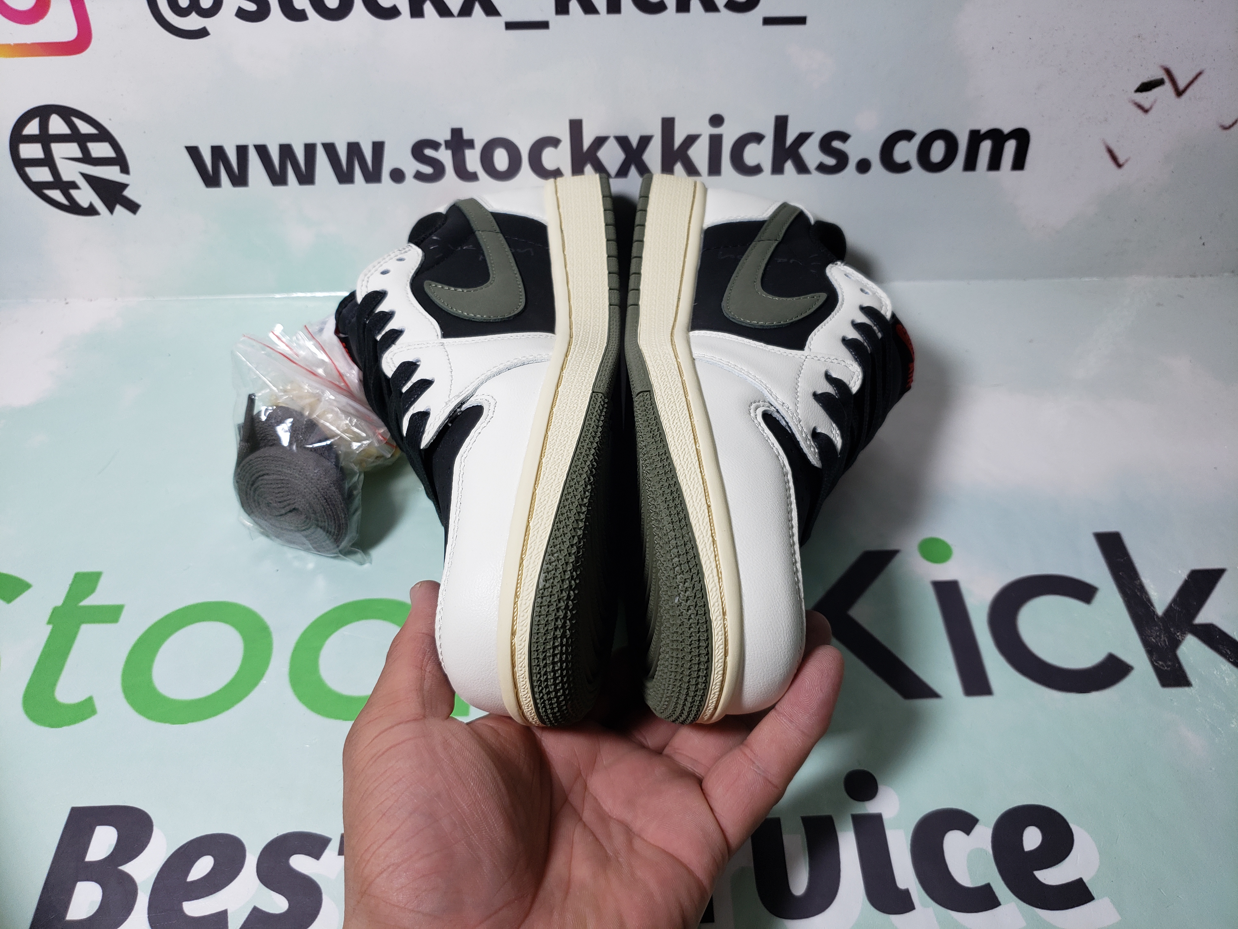 LJR Batch Air Jordan 1 Retro Low OG SP Travis Scott Olive (W) DZ4137-106 review stockxkicks 02
